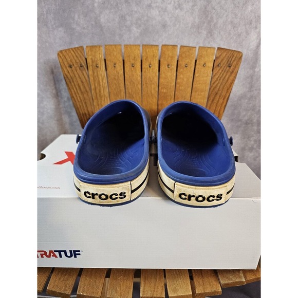Crocs Classic Slides. Unisex Adults. Blue. Men's 10. Women's 12. - Picture 7 of 11